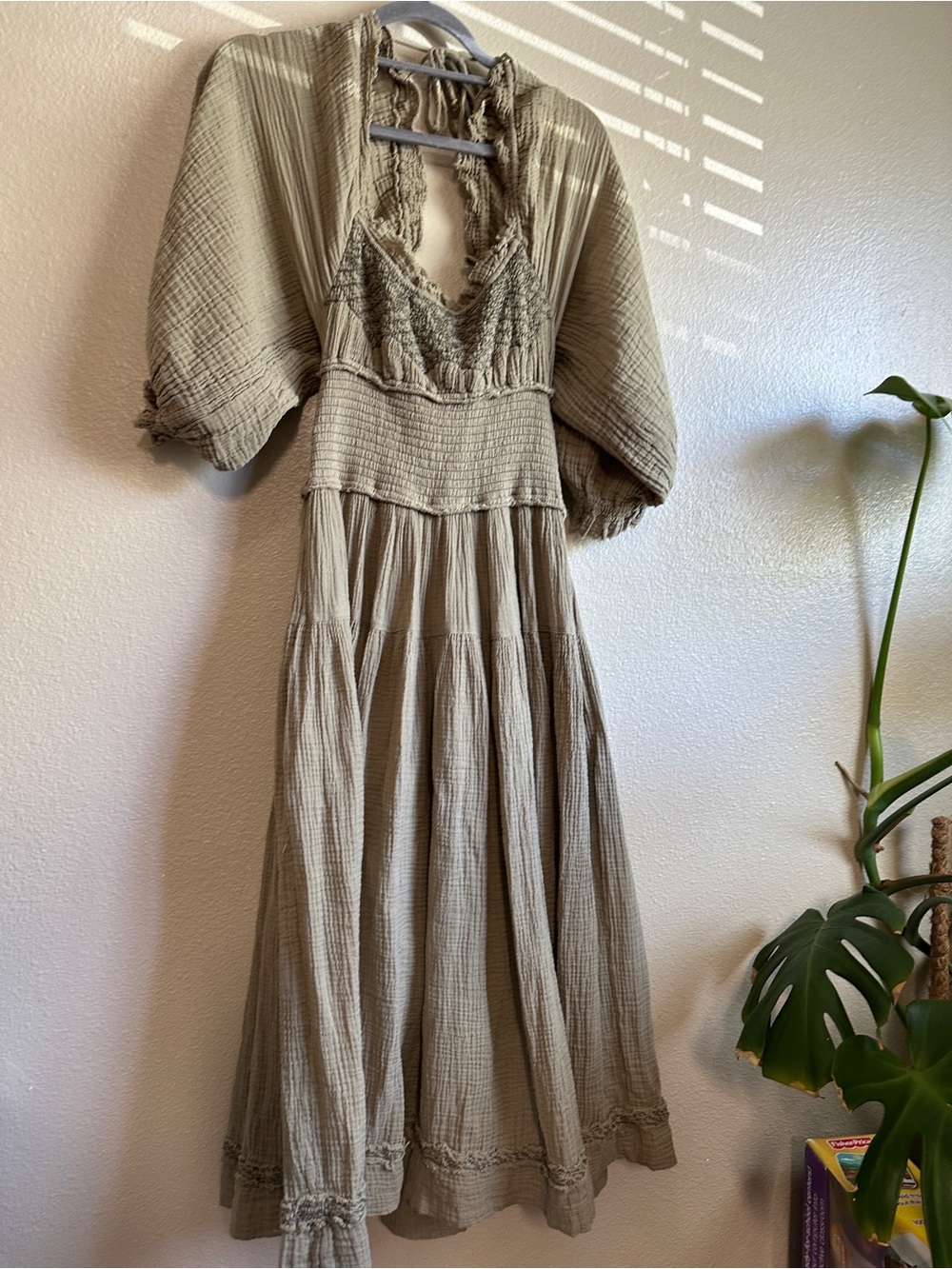 FP TOLEDO Embroidered midi dress - Picture 5 of 10